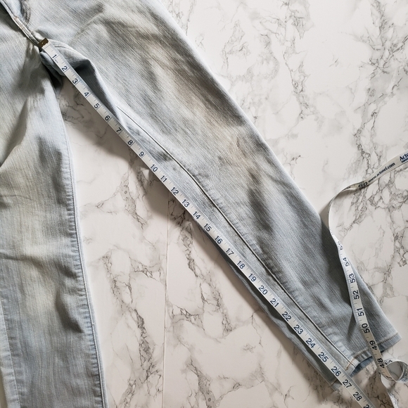 Velvet by Graham & Spencer Toni Skinny Jeans - Picture 3 of 8